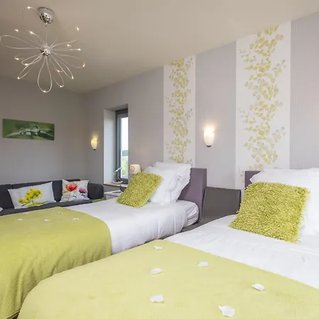 Bed & Breakfast La Chabetaine 4*